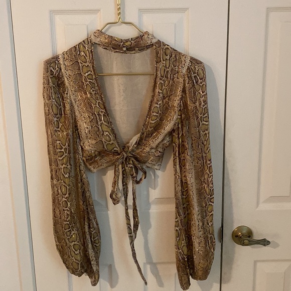 ROCOCO SAND Rhea Mini Skirt set in Snake Multi - Picture 14 of 16